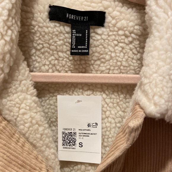 NWT Forever 21 Tan Cotton Faux Shearling Jacket - Picture 8 of 9